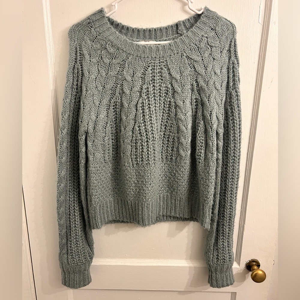 Hippie Rose Cable Knit Sweater - Green